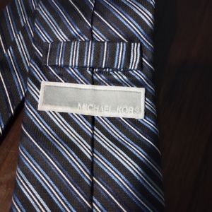Michael Kors 100% Silk Men's Neck Tie